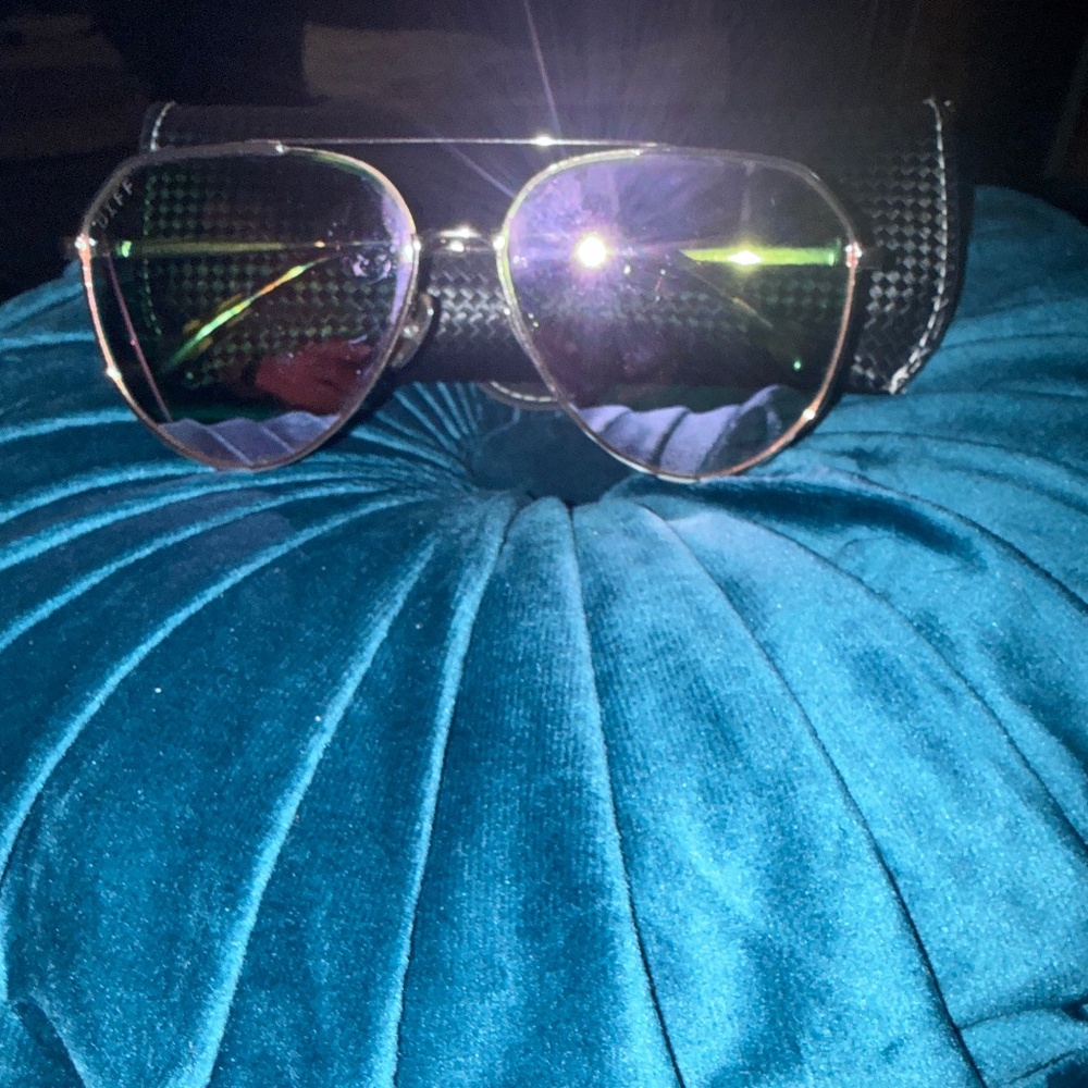 DIFF Dash Polarized Mirrored Sunglasses - image 10